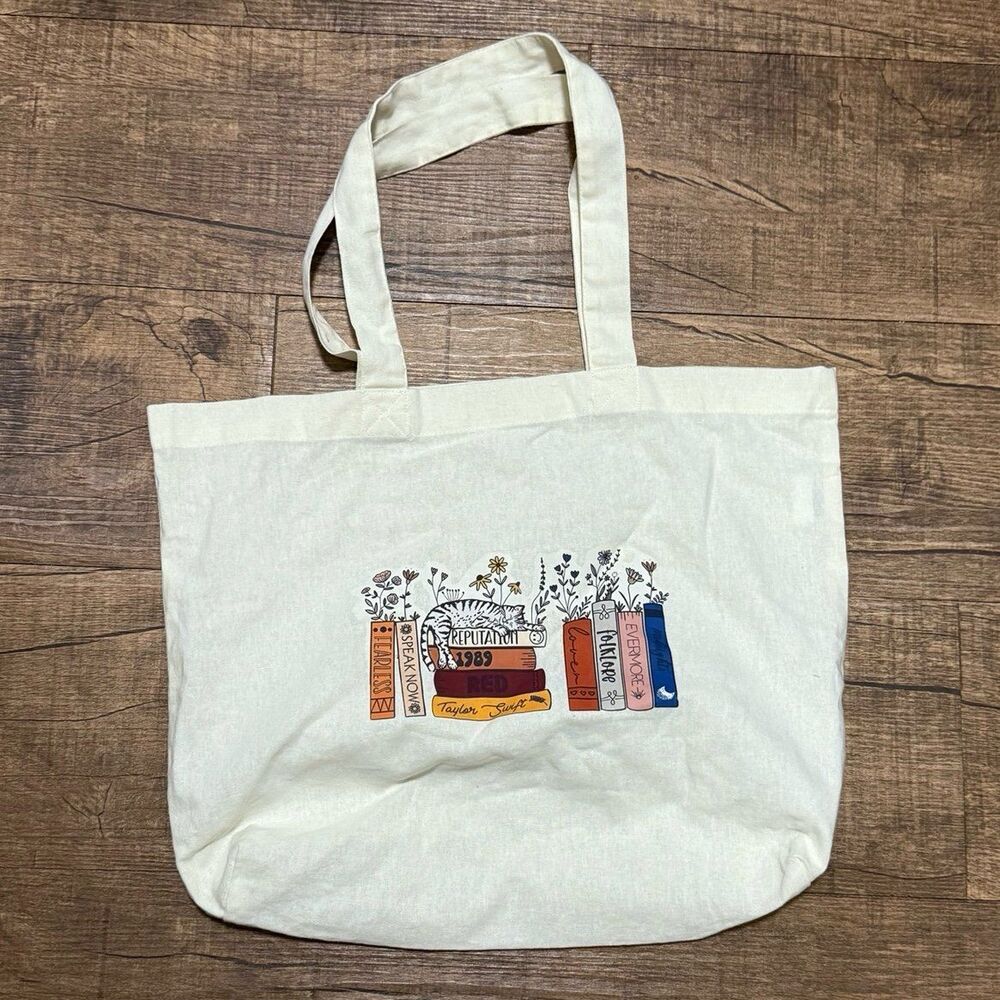 Taylor swift book cat design Tote Bag